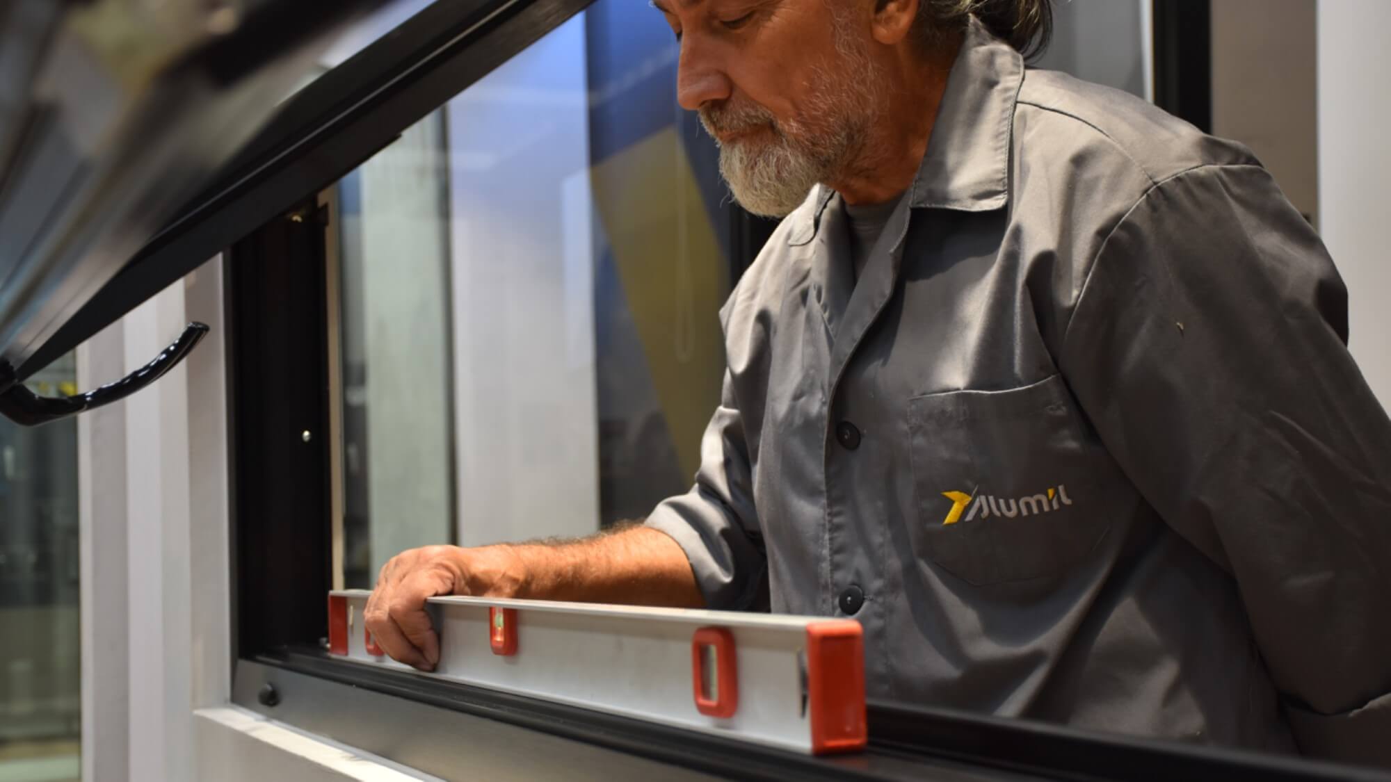 Νέα Κουφώματα Αλουμινίου: Το “ταξίδι” από την αναζήτηση μέχρι την εγκατάσταση