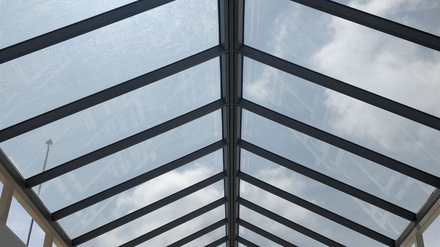 Glass atrium roof