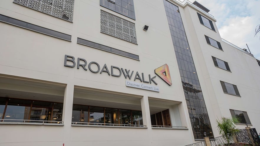 broadwalk-mall-exterior-view