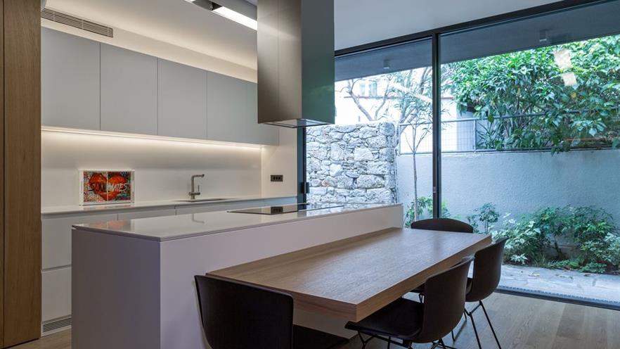 086-Renovation of a residence in Politia by architect Panos Nikolaidis - pnd (25)_s