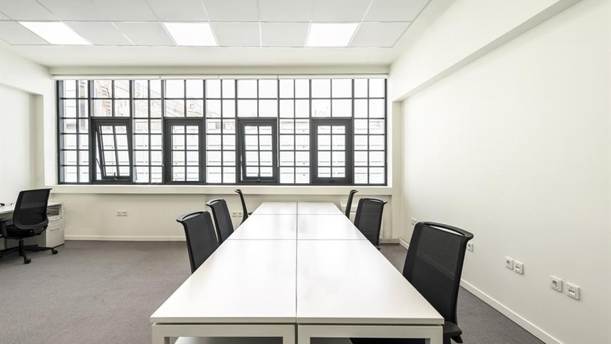 Spaces Theanous multiple workspace