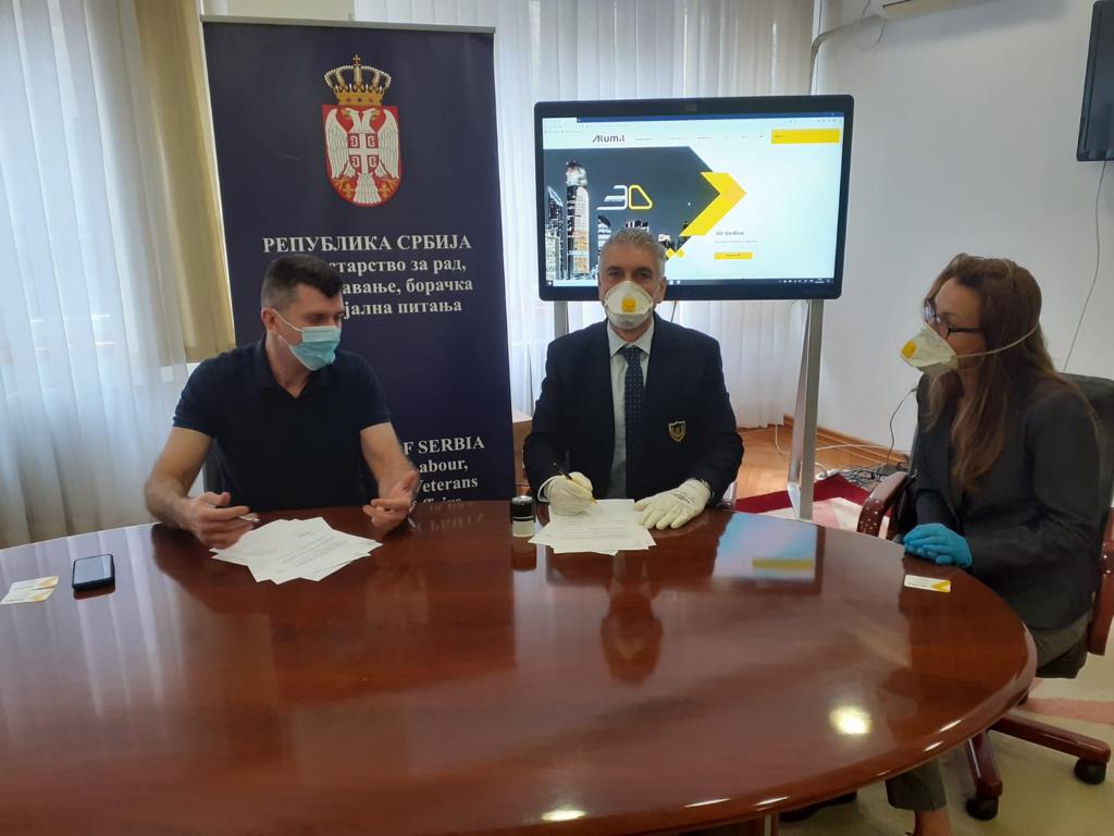 Donacija odela Donacija odela