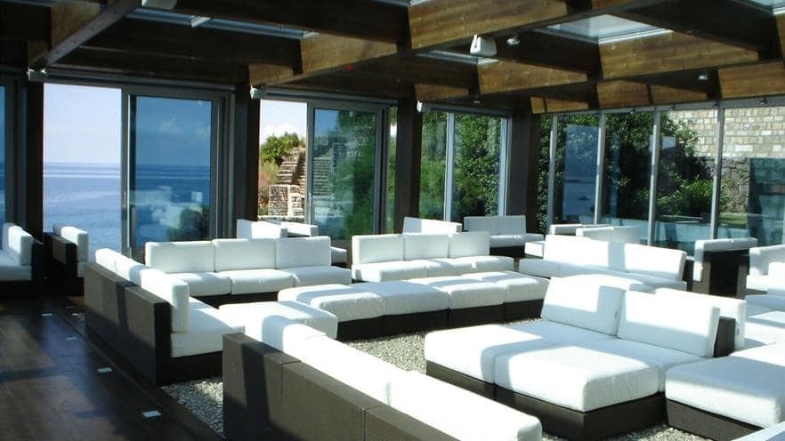 m9200-lounge